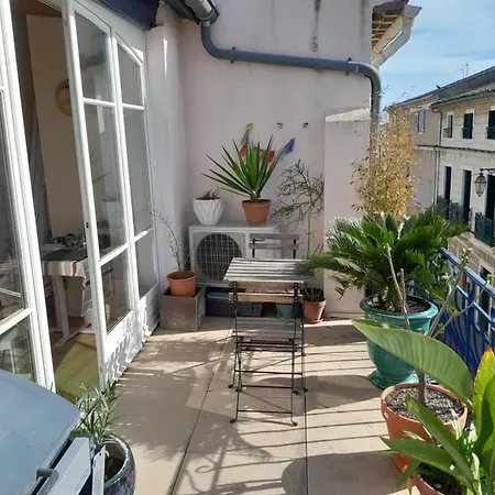 בית אירוח Maison Dans Village Du Sud *